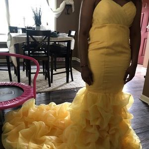 Yellow mermaid prom dress